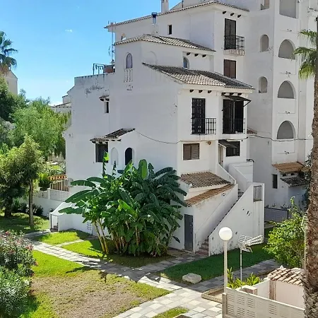 Apartment Locos With Balcony And Wi-fi Torrevieja