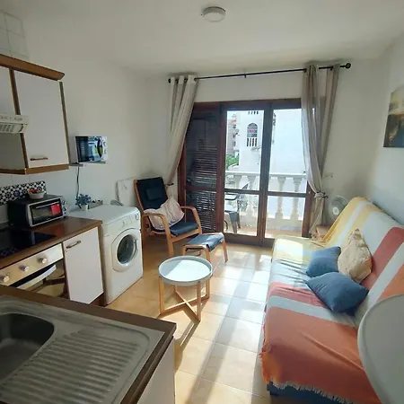 Apartment Locos With Balcony And Wi-fi