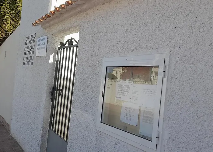 Locos With Balcony And Wi-fi Lägenhet Torrevieja