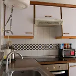 Locos With Balcony And Wi-fi Daire Torrevieja